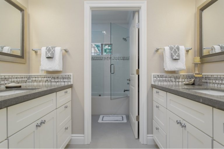 Bath & Quartz Countertops in Scottsdale Paradise Valley AZ